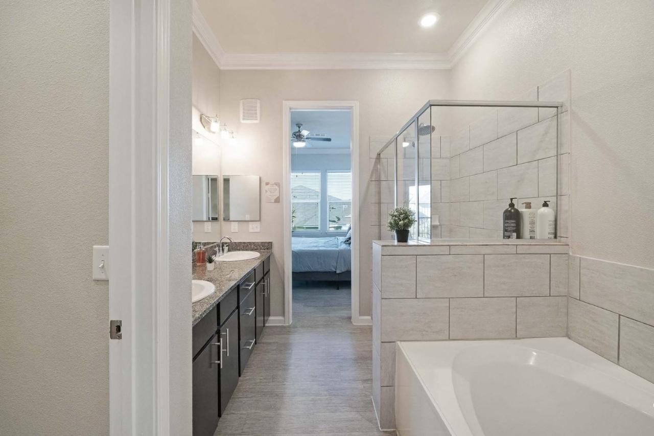 Luxury Townhomes - Evonify Stays Austin Luaran gambar