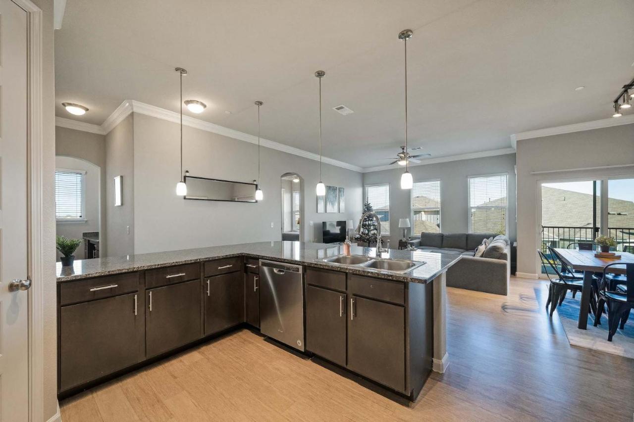 Luxury Townhomes - Evonify Stays Austin Luaran gambar