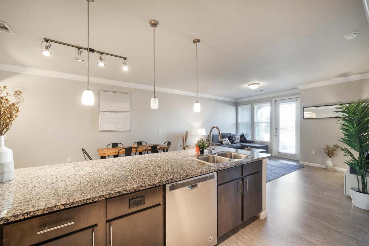 Luxury Townhomes - Evonify Stays Austin Luaran gambar