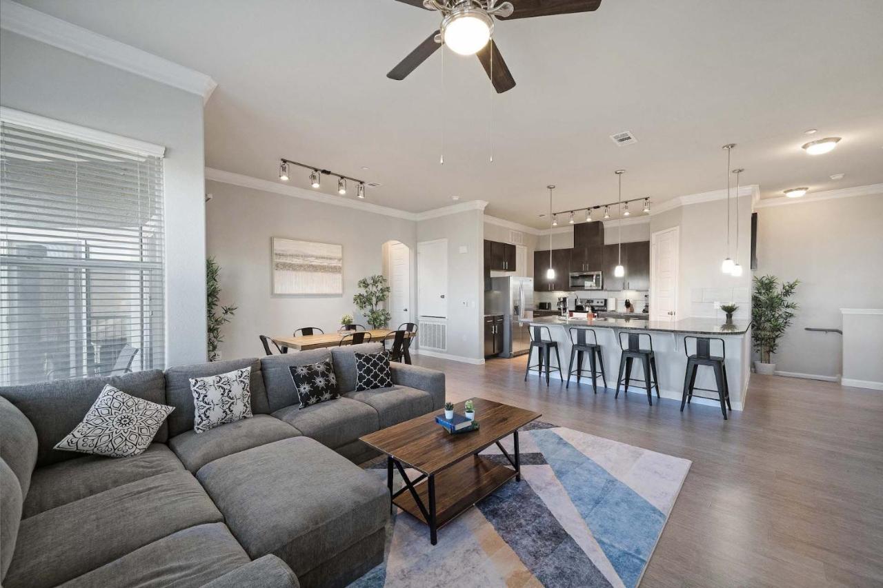 Luxury Townhomes - Evonify Stays Austin Luaran gambar
